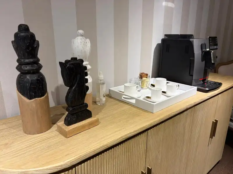 Foto del área de café de la oficina