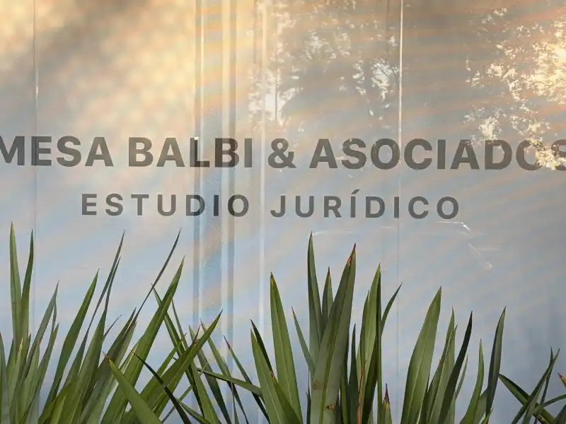 Foto de la ventana exterior de la oficina